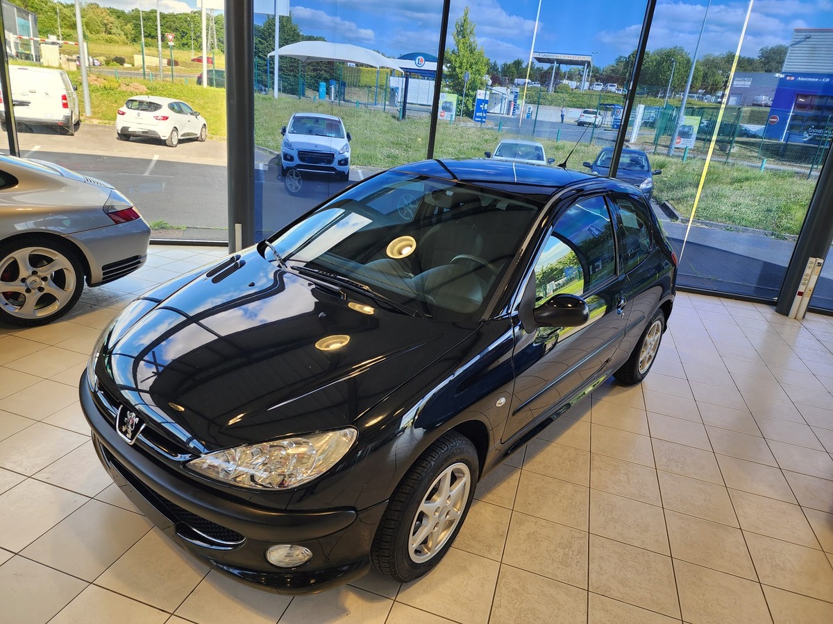 Peugeot 206 1.4L 75CV
