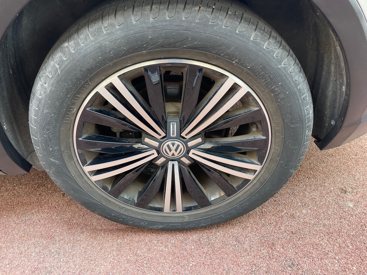 Volkswagen Tiguan 1.4 TSI 150 CV / Virtual Cockpit / Toit Ouvrant / Caméra / Intérieur Cuir