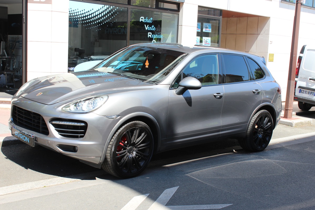 Porsche CAYENNE TURBO S Boîte automatique - II 4.8 V8 500 TURBO TIPTRONIC