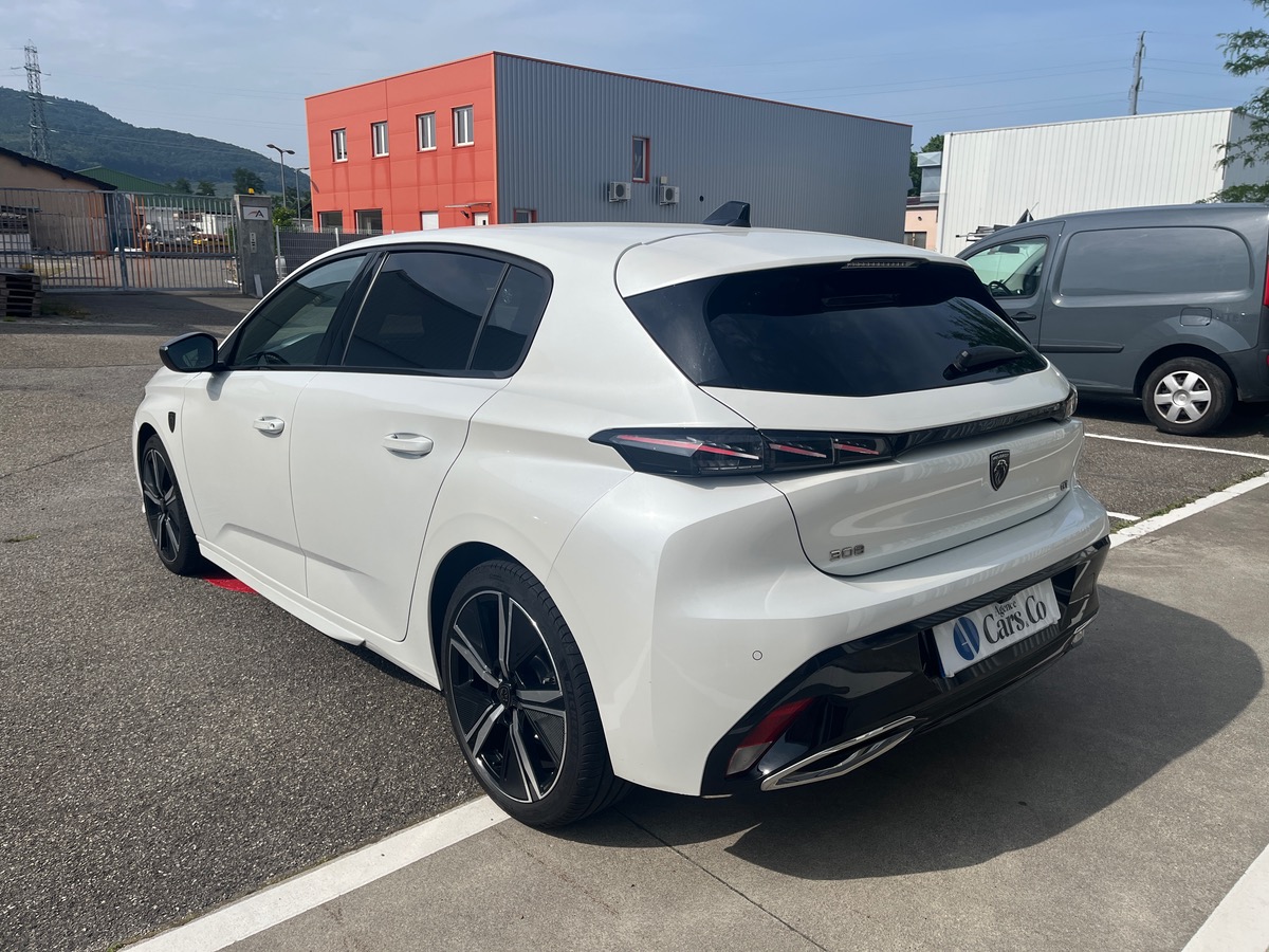 Peugeot 308 III 1.5 BLUEHDI 130 S&S GT EAT8