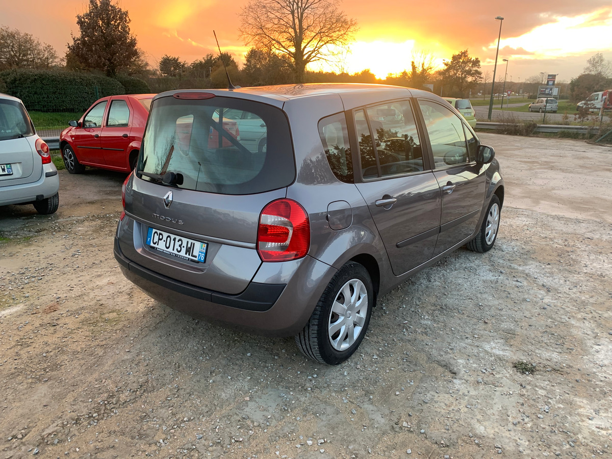 RENAULT Modus grand 1.5 dci - 85ch 166359km