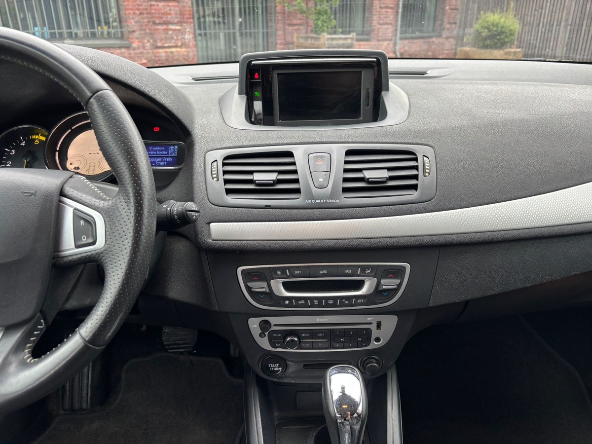 RENAULT Megane 3 1.5 DCI 110 BVA DYNAMIQUE - Révisée - Garantie