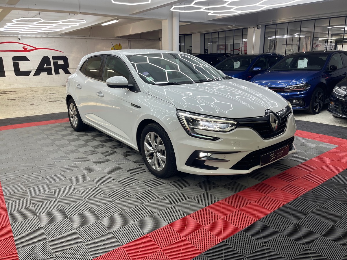 Image: RENAULT Megane 4 - Phase 2 - ZEN - 1.3 tce 140 ch CARPLAY-KEYLESS