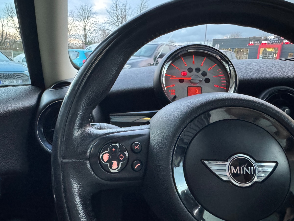 Mini Cooper (R56) Pack Chili 1.6 122 cv Toit ouvrant / Sellerie cuir