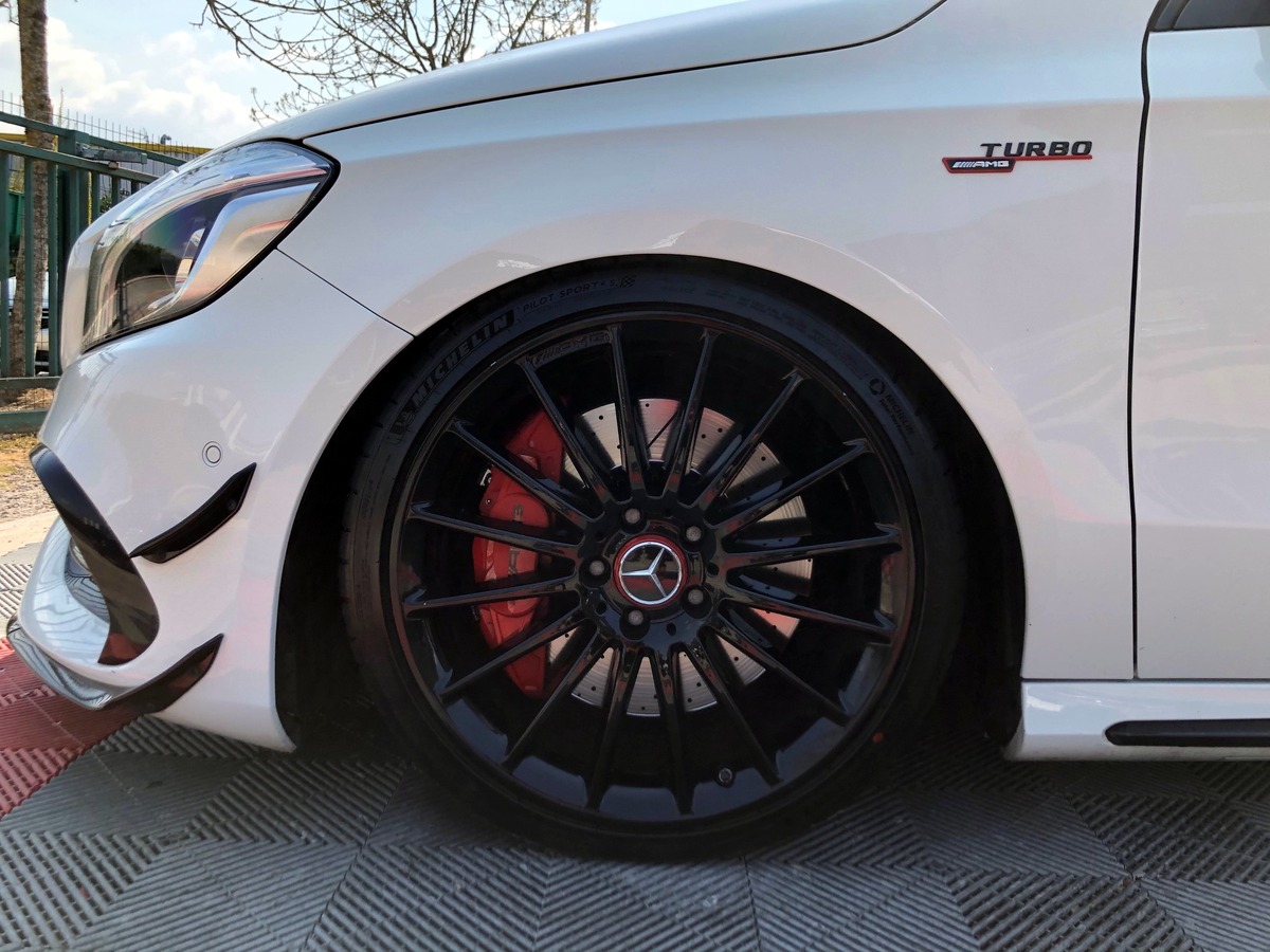 Mercedes-Benz A 45 AMG 4MATIC 381 AERO PERFORMANCE RARE