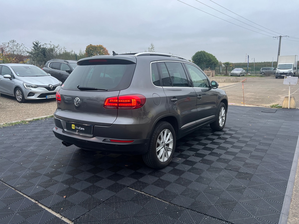 Volkswagen Tiguan 2.0 TDi 4Motion 177 cv Boîte auto - CARNET D'ENTRETIEN - CAMERA DE RECUL -