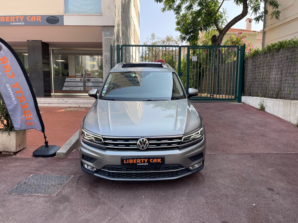 Volkswagen Tiguan 1.4 TSI 150 CV / Virtual Cockpit / Toit Ouvrant / Caméra / Intérieur Cuir