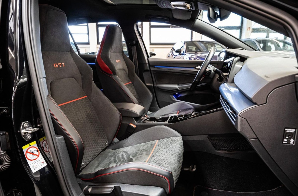 Volkswagen Golf VIII 2.0 TSI 300ch GTI Clubsport DSG7