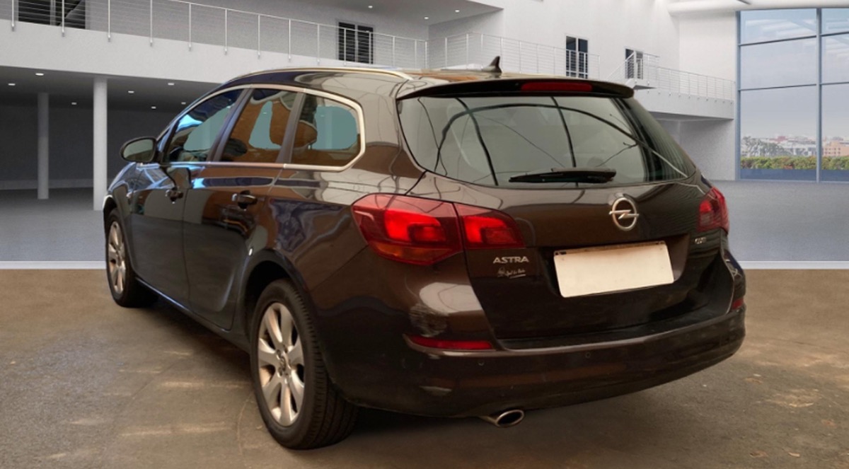Opel Astra 2.0 cdti