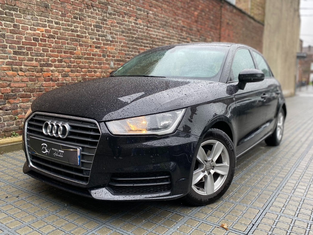 Image: Audi A1 1.4 TDI ULTRA AMBITION LUXE S TRONIC / 90CH / TOIT OUVRANT / GARANTIE