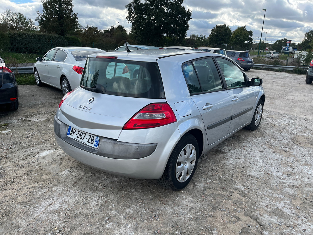 RENAULT Megane 1.9 dci 130CH 148835km