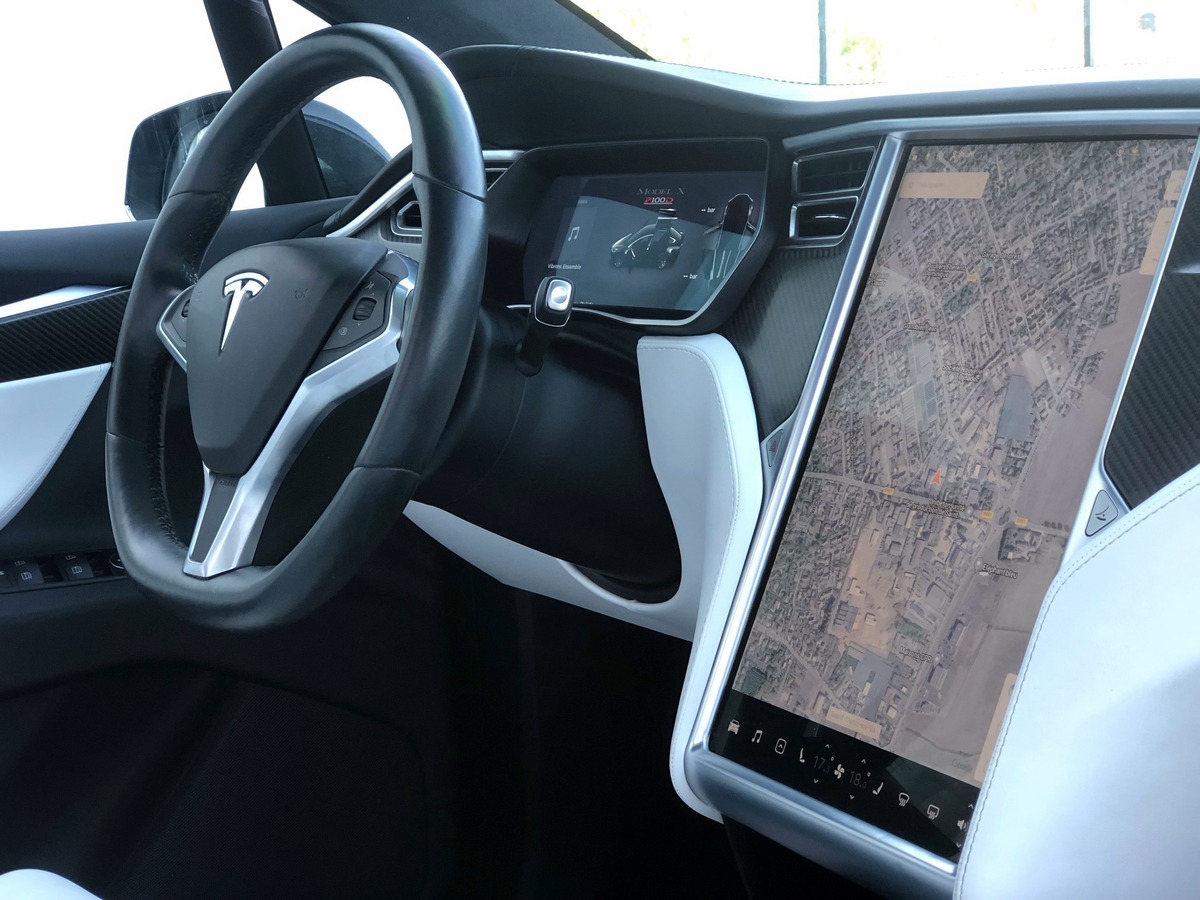 Tesla Model X P100DL DUAL MOTOR PERFORMANCE 7PL