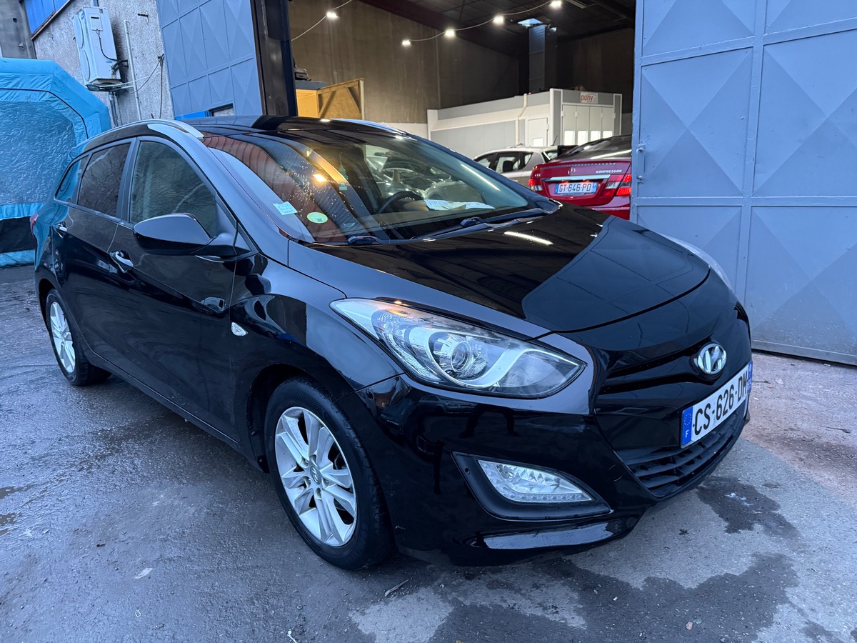 Hyundai i30 1.6 cw