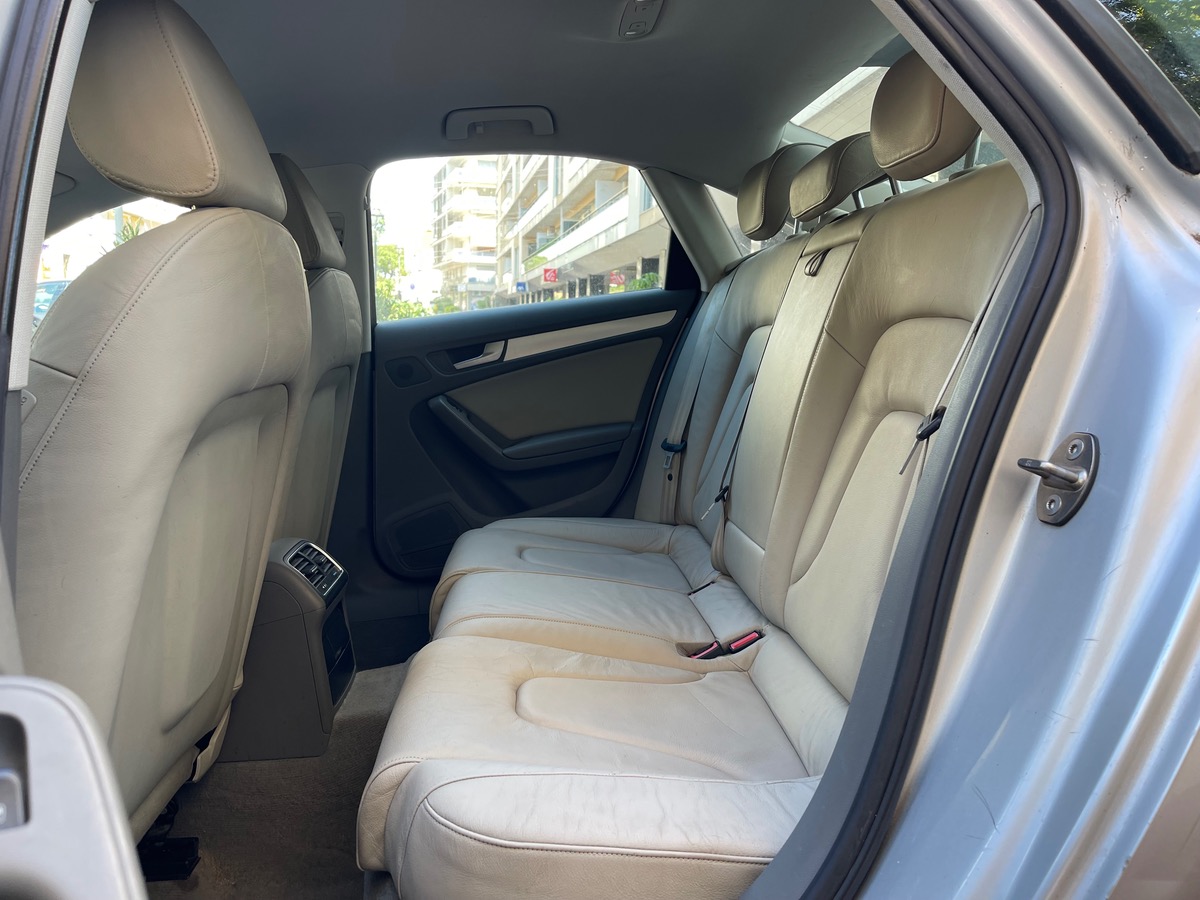Audi A4 2.7 TDI V6 190 CV / Boite Auto / Intérieur Cuir Beige / Ecran GPS/ Caméra