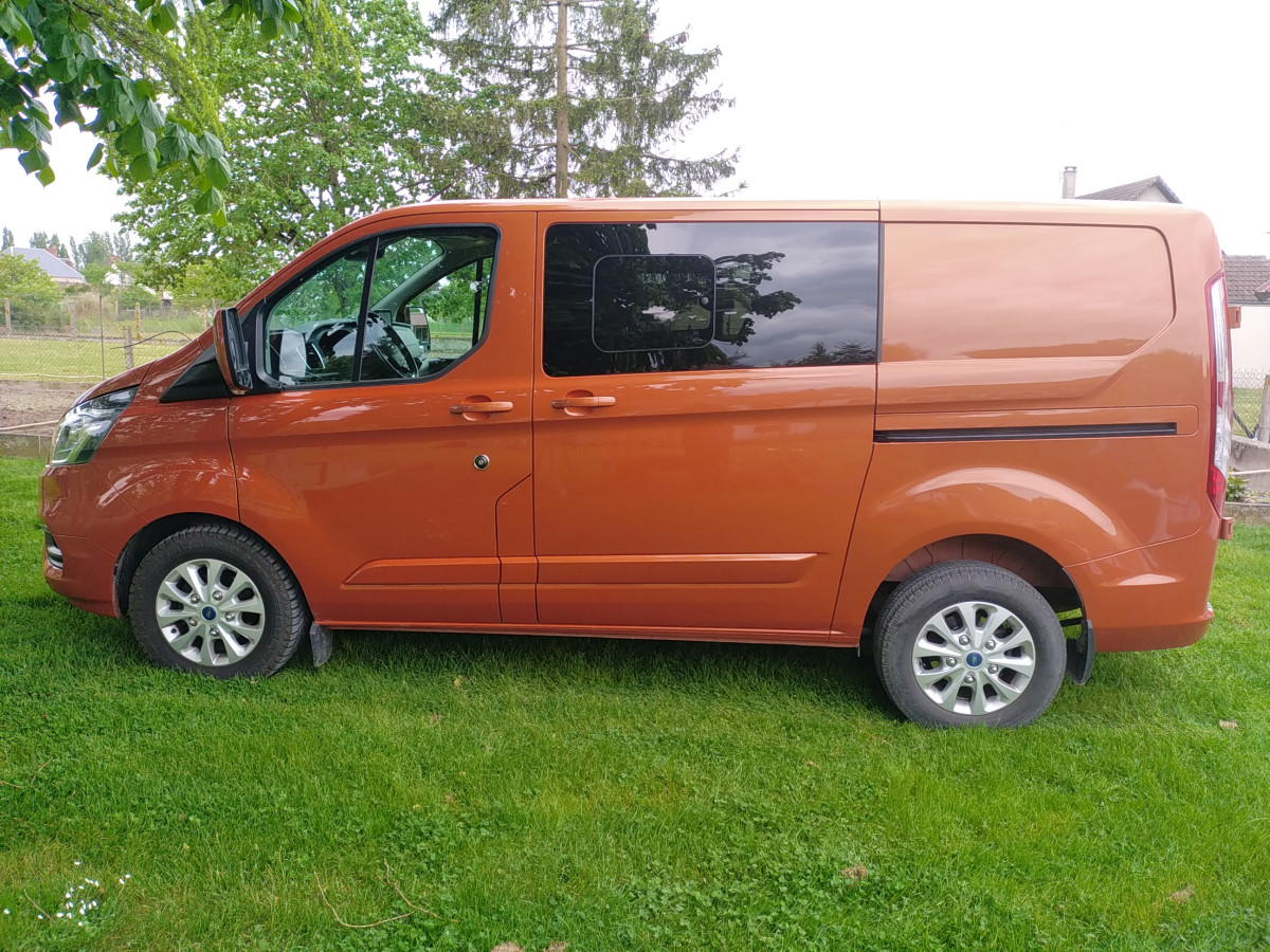 Ford Transit custom Fg 00 L1 H1 2.0 TDCi 130 cabine approfondie 7 cv
