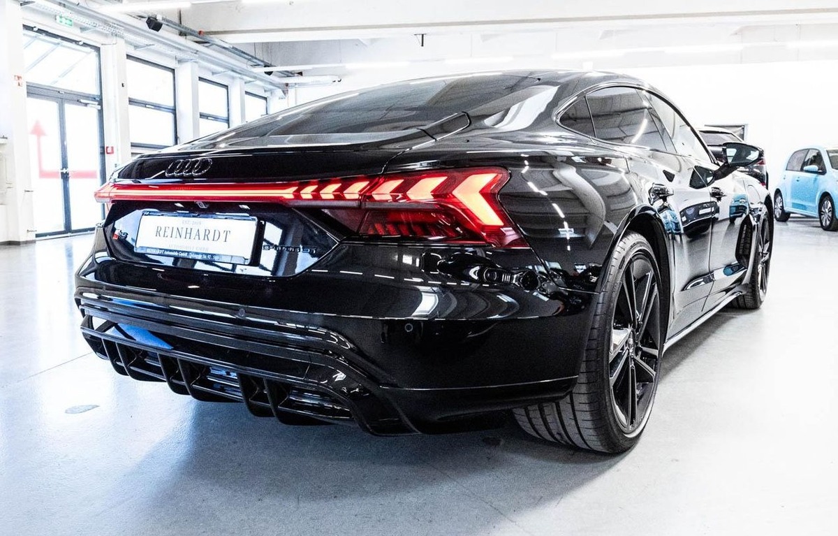 Audi RS E TRON GT GT 598ch quattro Toit ouvrant Bang&Olufsen