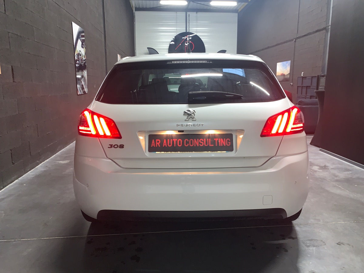 Peugeot 308 1.2 Puretech 130