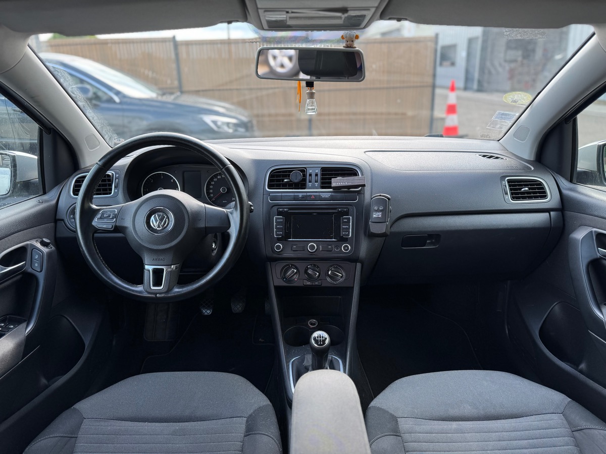 Volkswagen Polo V 5 1.2 TDI 75 cv - IDEAL JEUNE PERMIS - BLUETOOTH  - RADAR DE RECUL