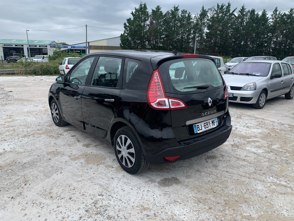 RENAULT Megane scenic 1.5 dci 110CH 187163km