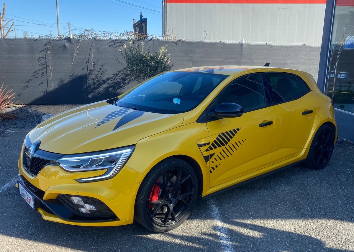 RENAULT Megane IV (2) 1.8 TCE 300 RS ULTIME EDC
