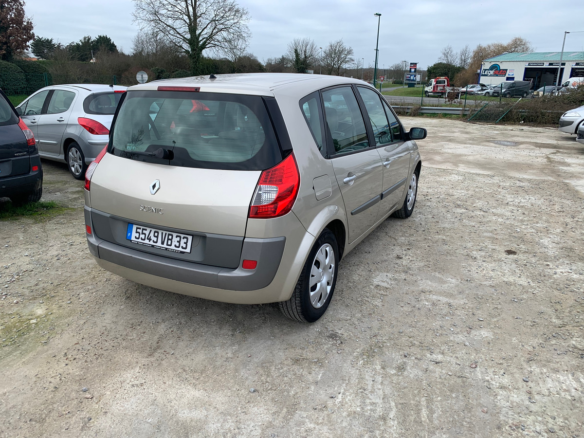 RENAULT Scenic 1.9 dci 130CH 141068KM