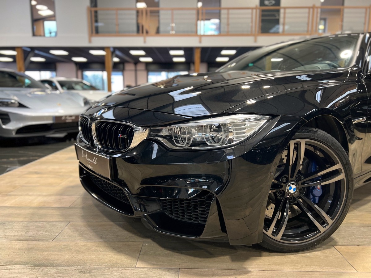 Bmw M4 COUPE (F82) 431 CH DKG7 BLACK EDITION