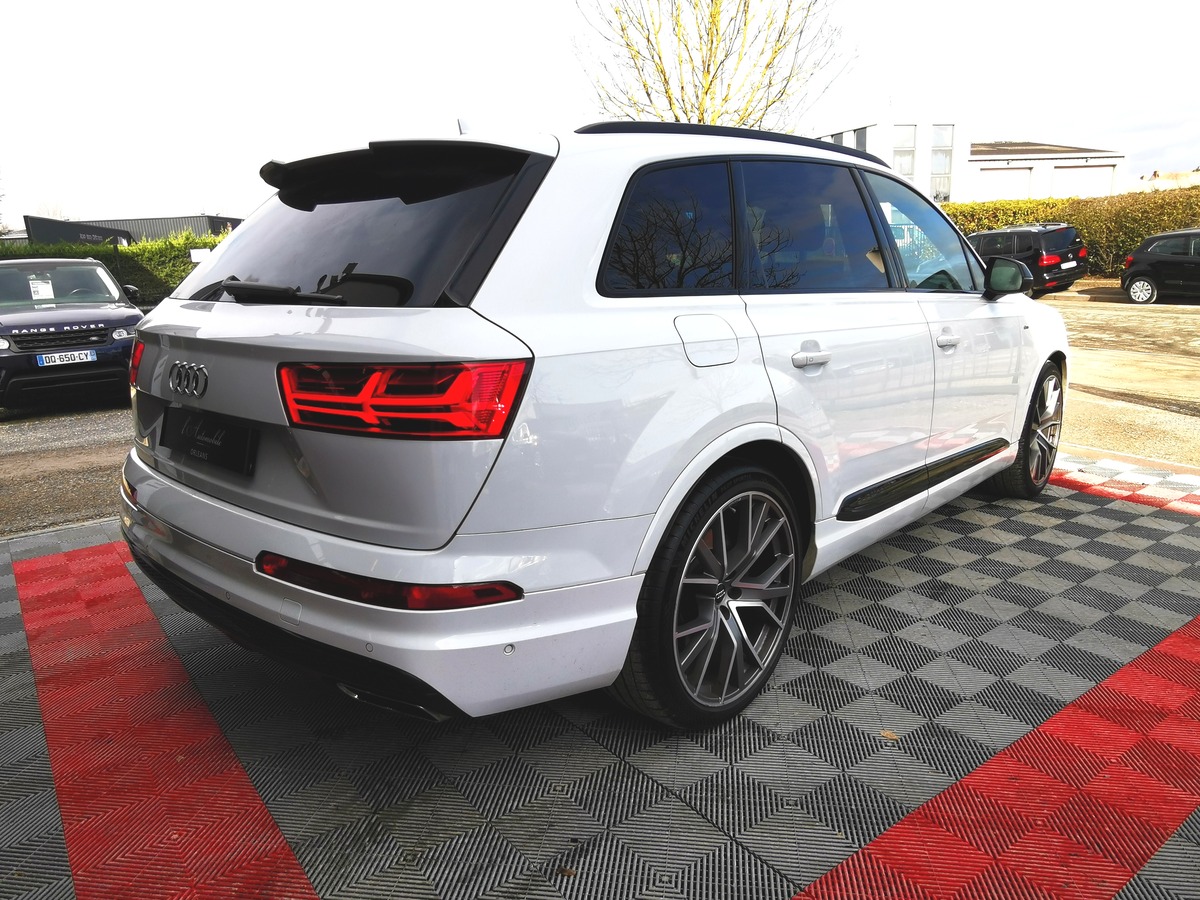 Audi Q7 50 TDI 286 S-LINE QUATTRO 7PL TO/BOSE/ATT