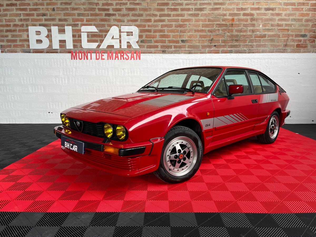 Image: Alfa Romeo GTV 2.5I V6 PRODUCTION EDITION LIMITEE N°64 FAIBLE KILOMETRAGE