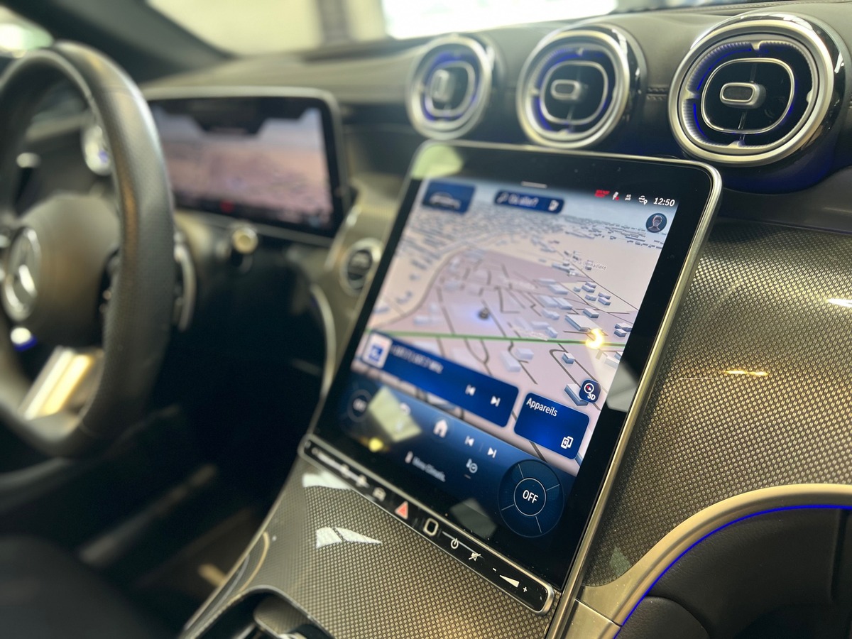Mercedes-Benz Class GLC II 300 DE HYBRID EQ 4MATIC AMG LINE + 9G-TRONIC