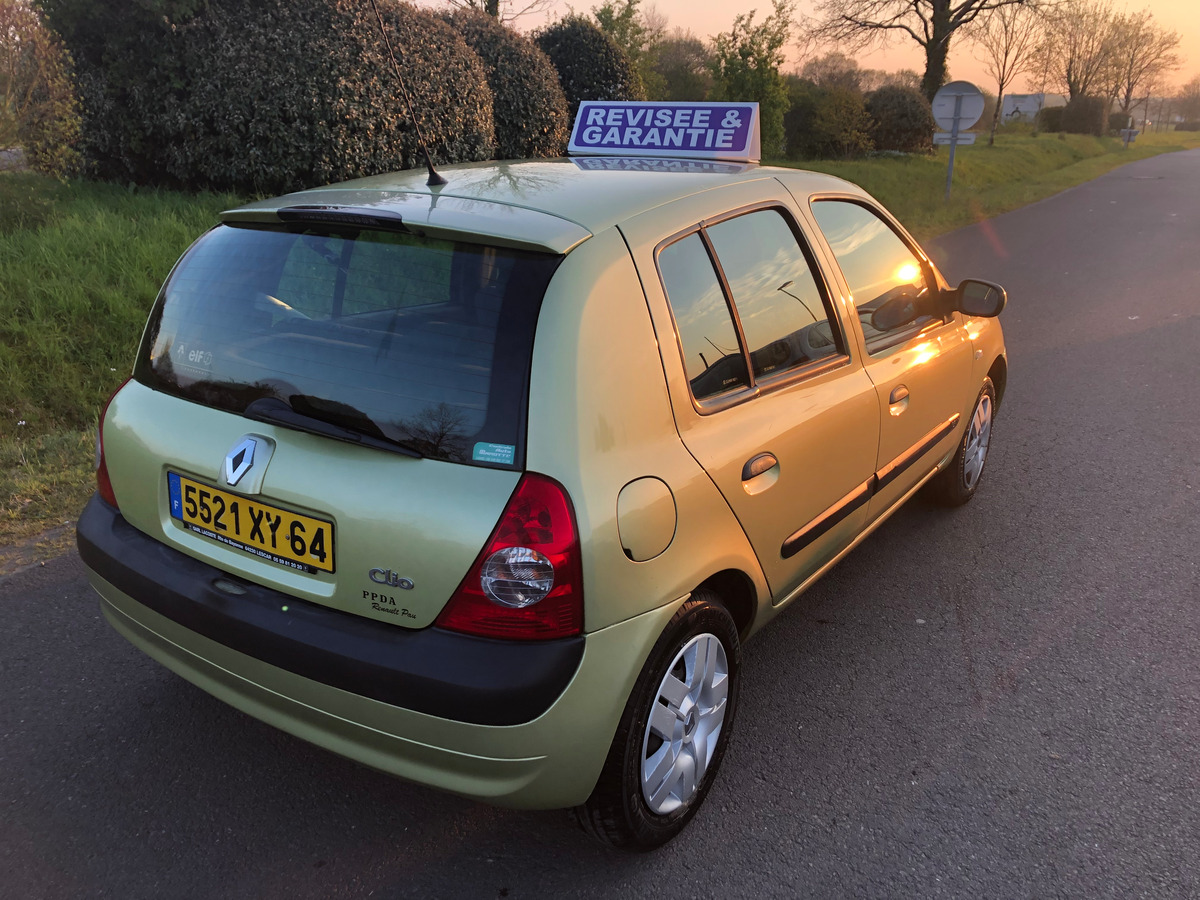 RENAULT Clio 1.2 CONFORT AUTHENTIQUE 113 653 KMS