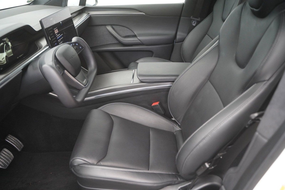 Tesla Model X Plaid 100 kWh 6 places