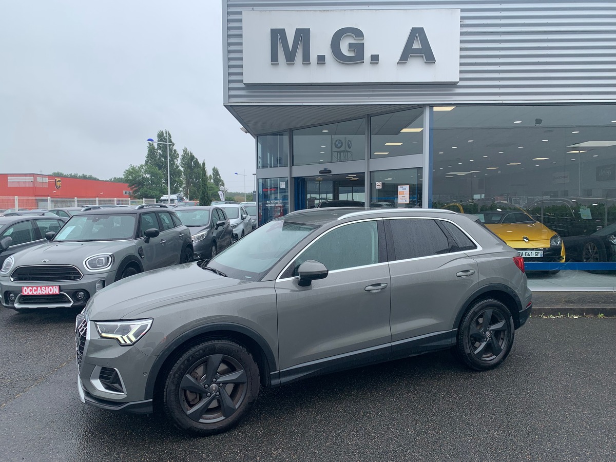 Audi Q3 DESIGN LUXE QUATTRO