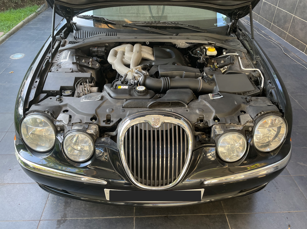 Jaguar S-Type 3.0 V6