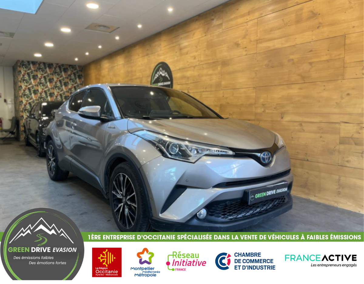Toyota C-HR FULL-HYBRID DISTINCTIVE 4X2 E-CVT BVA
