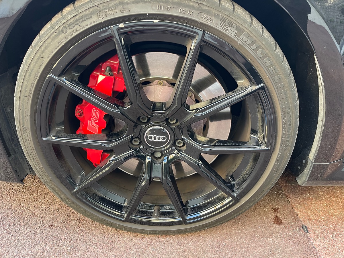 Audi RS3 2.5 TFSI 400 CV / Ligne RS / Full Black / Entretien Audi /