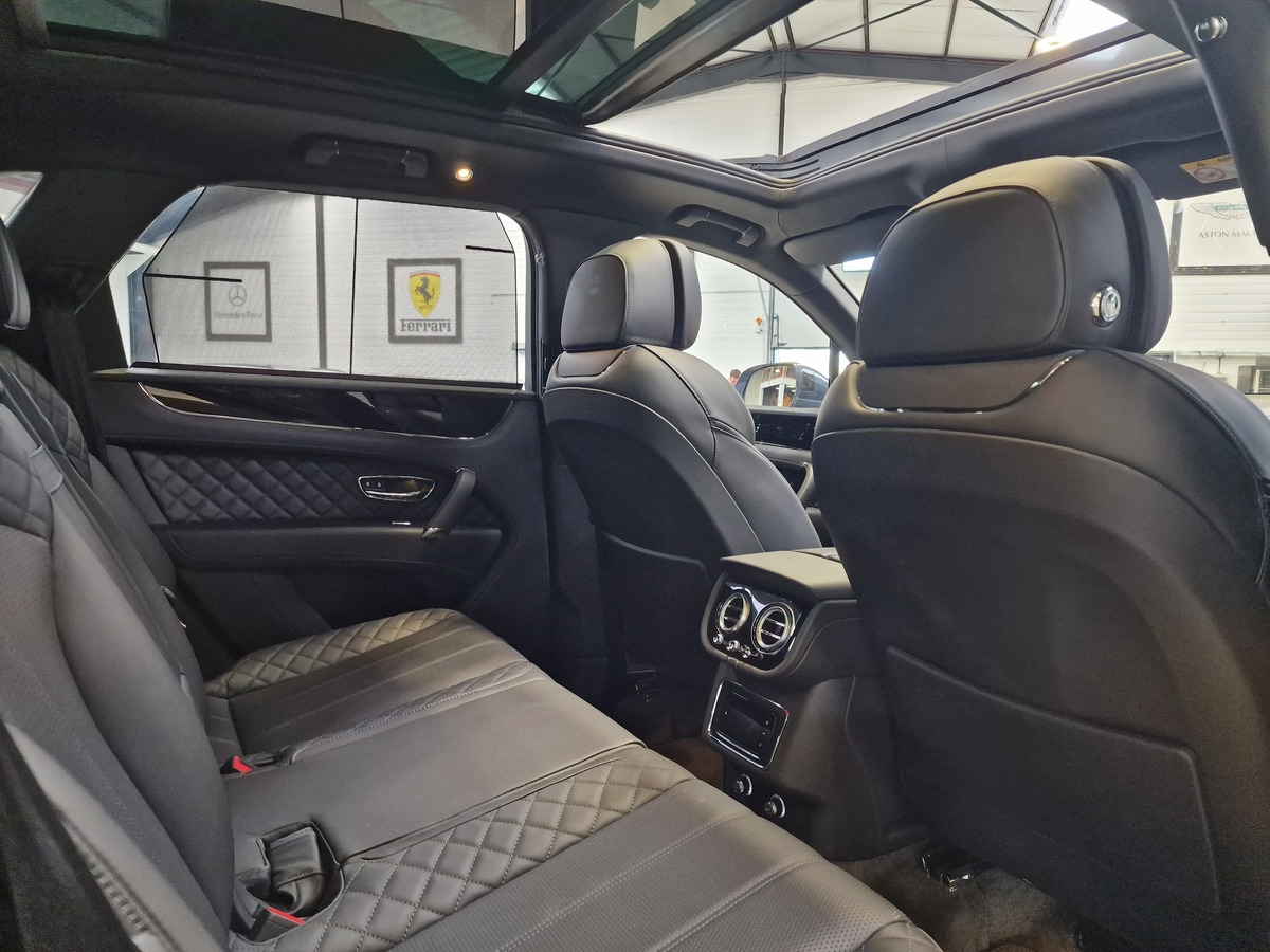 Bentley Bentayga 4.0 DIESEL 435 1°MAIN FRANCAIS f