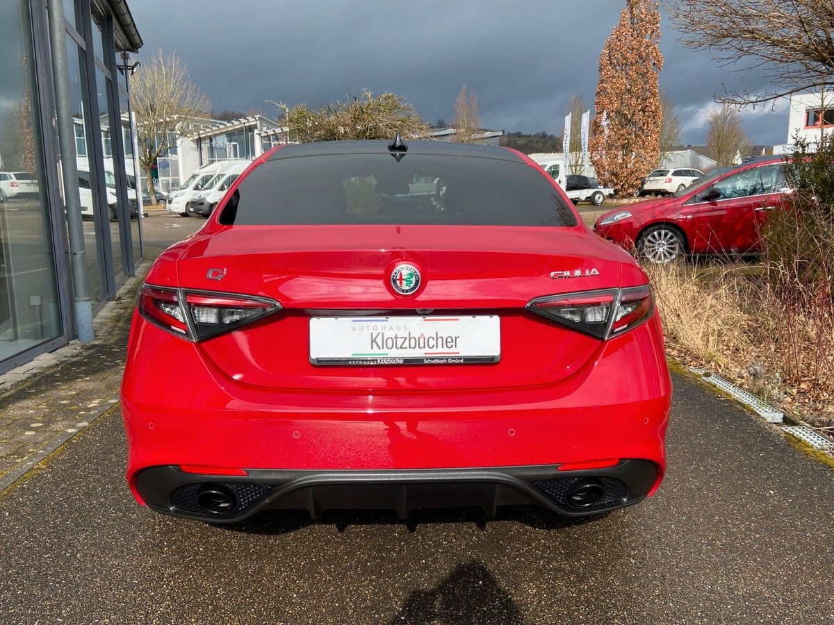 Alfa Romeo Giulia 2.2 Diesel 210ch Veloce Q4 AT8