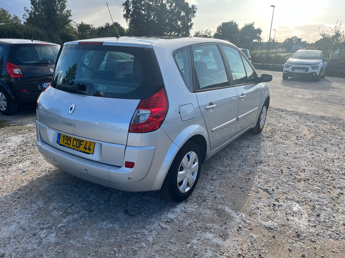 RENAULT Scenic 1.5 dci 156500km