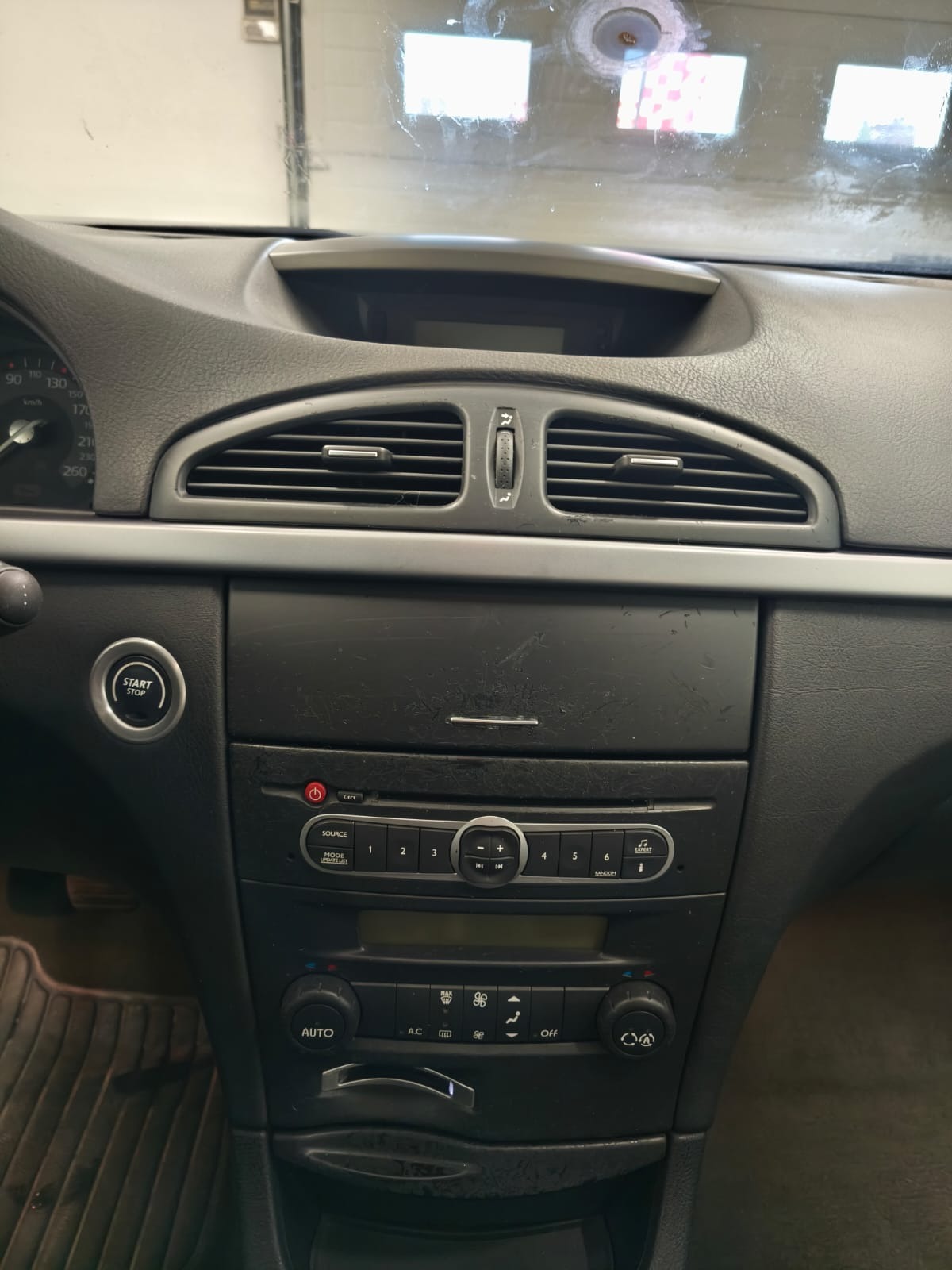 RENAULT Laguna 2.0 16v Expression -Première main-