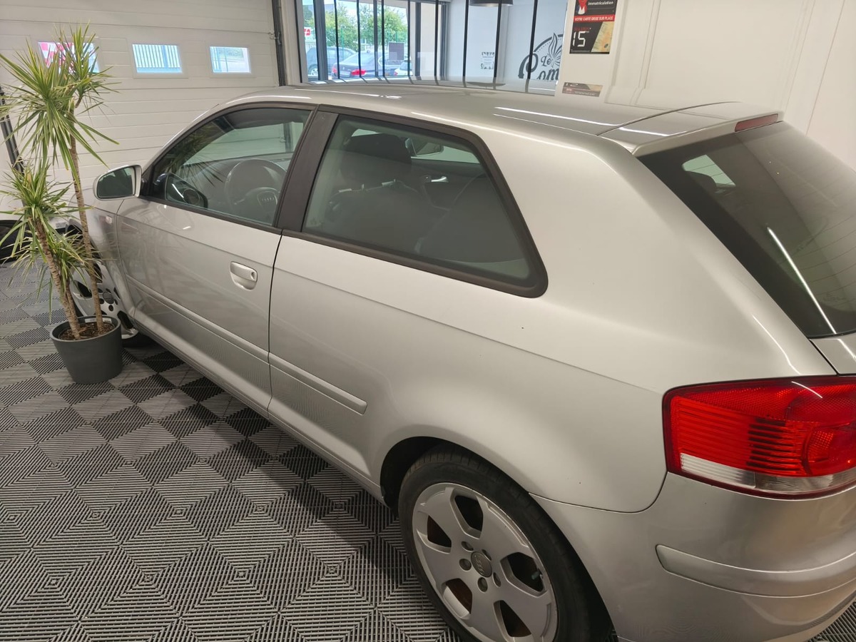 Audi A3 1.9 TDI 105 ch Ambiente
