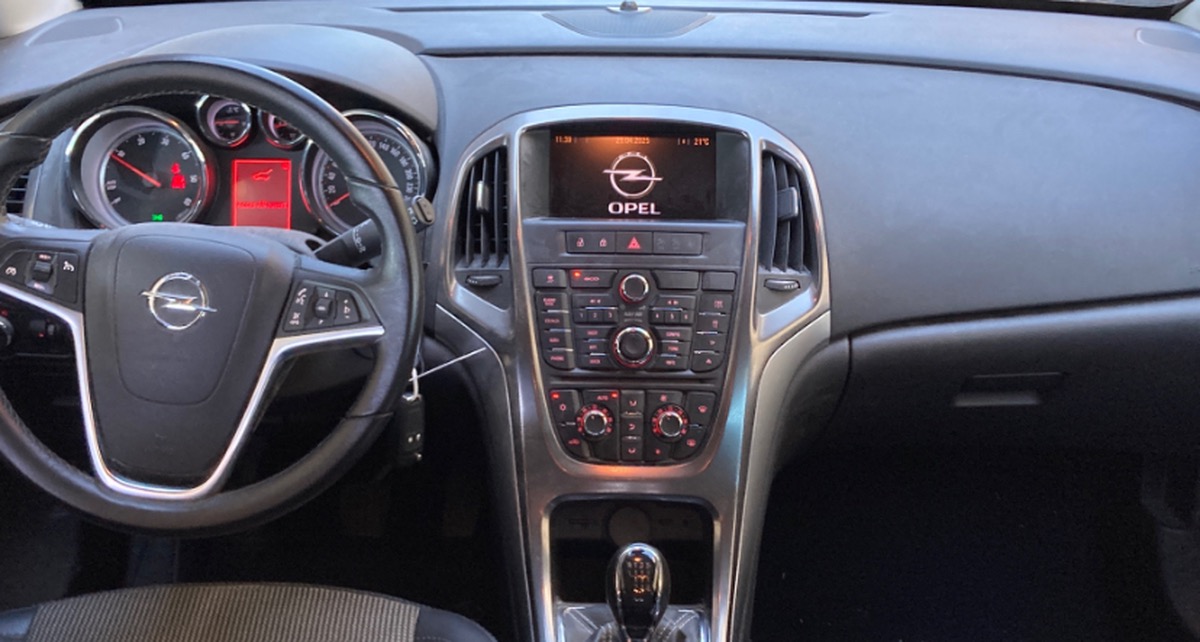 Opel Astra 2.0 cdti