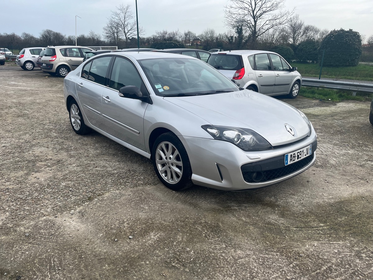 RENAULT Laguna 2.0 dci 145555km