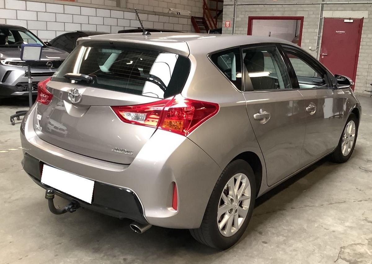 Toyota Auris II 1.6 VVTi 132 Boite Automatique
