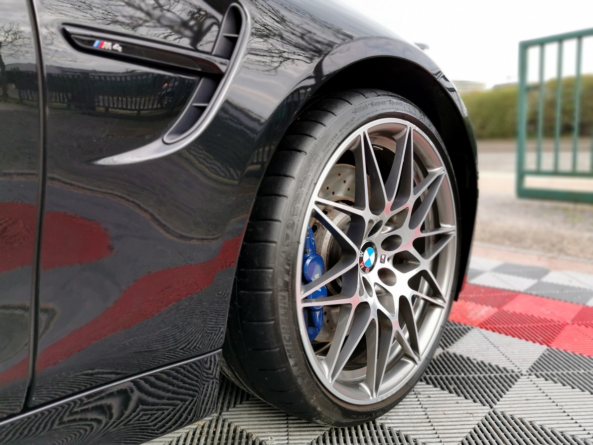 Bmw M4 COMPETITION 1'MAIN FRANCAISE MILLTEK E