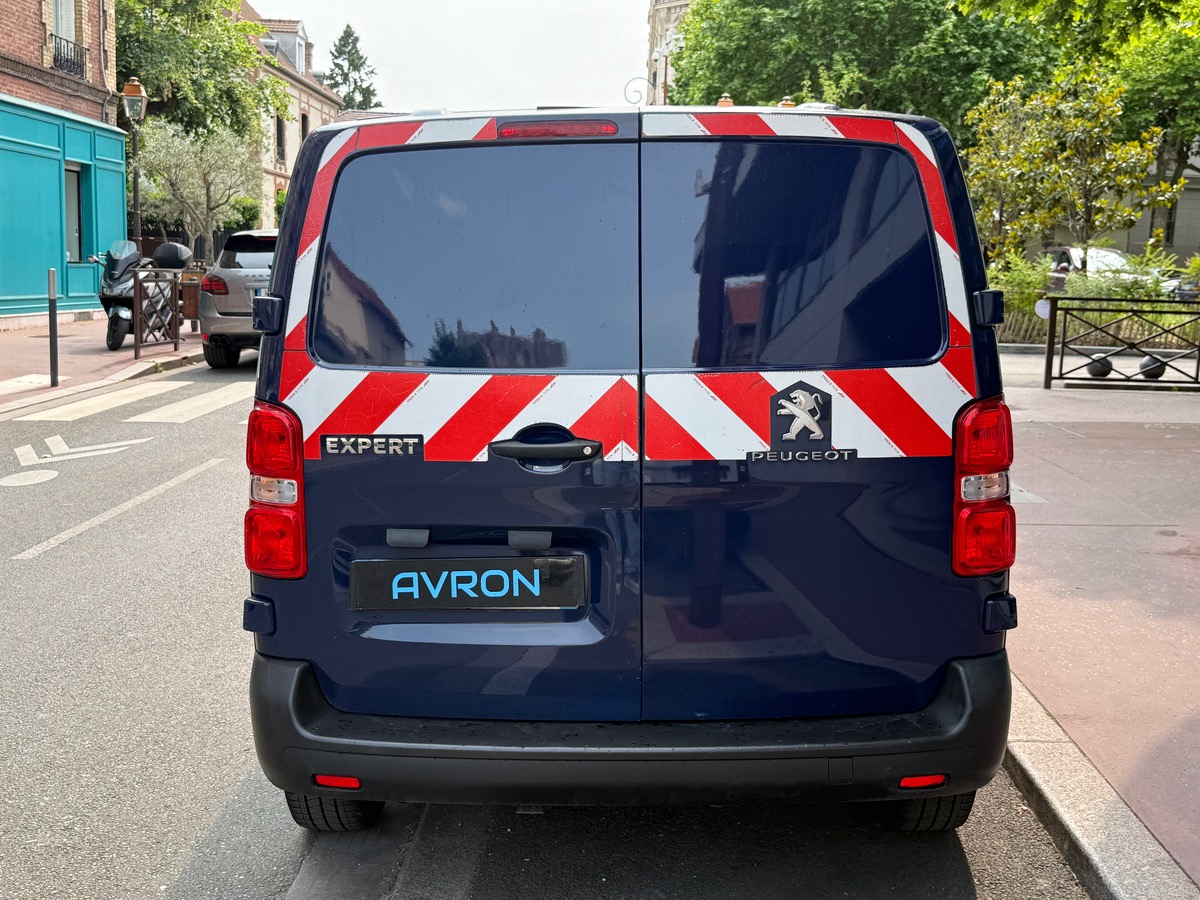 Peugeot Expert III 2.0 BLUEHDI 120 S&S STANDARD