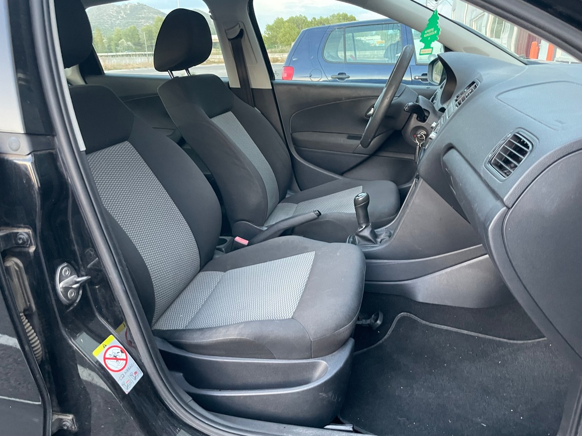 Volkswagen Polo 1.2 60 STYLE 5P