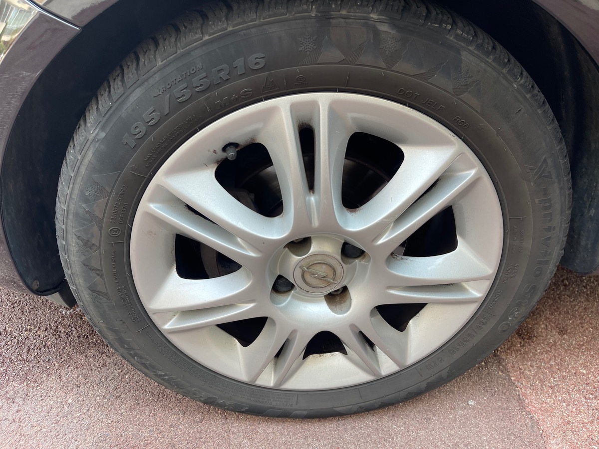 Opel Corsa 1.4 90 CV  Boîte auto / Moteur à chaine / Entretien Complet