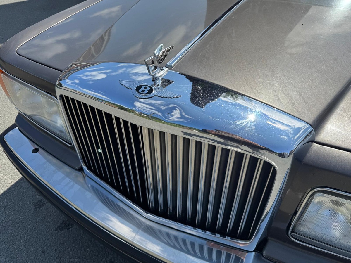 Bentley Mulsanne EIGHT V8 6.75L 1985 française