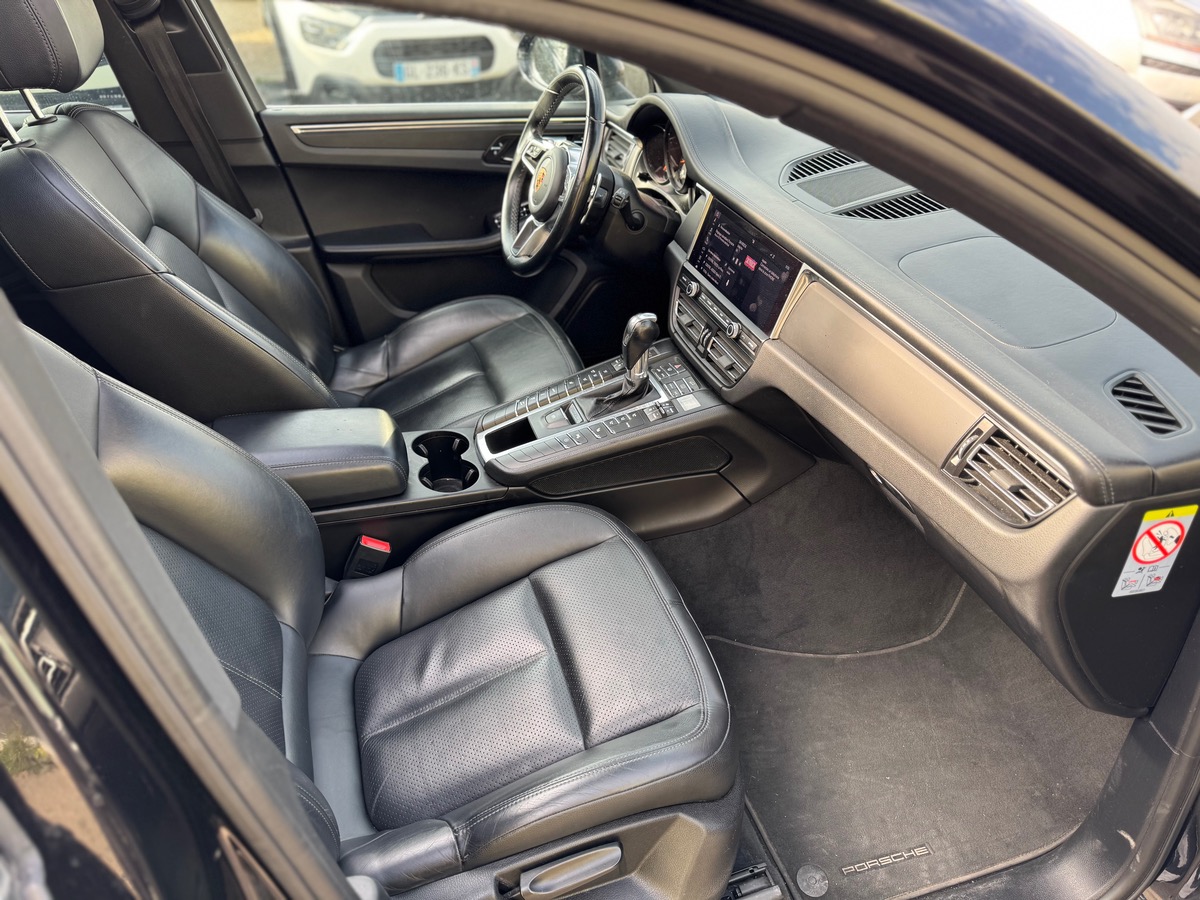 Porsche Macan Phase 2 2.0 PDK 245 cv TOIT OUVRANT - APPLE CARPLAY - CAMERA DE RECUL