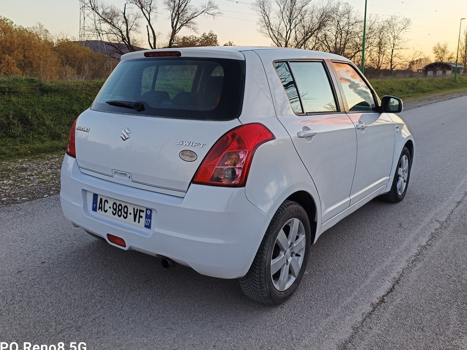 Suzuki Swift 1.3 DDiS 16V 75 cv